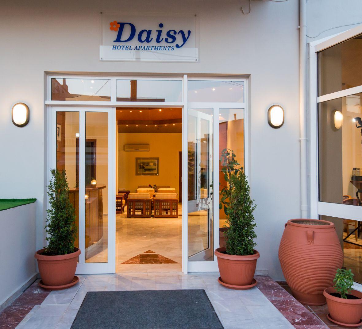 Daisy Hotel Apartments Rethimnon Buitenkant foto